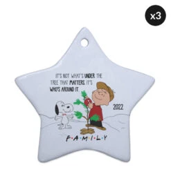 IT'S NOT WHAT'S UNDER THE CHRISTMAS TREE THAT MATTERS. IT'S WHO'S AROUND IT, SPOIACL0004